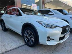 Infiniti QX30